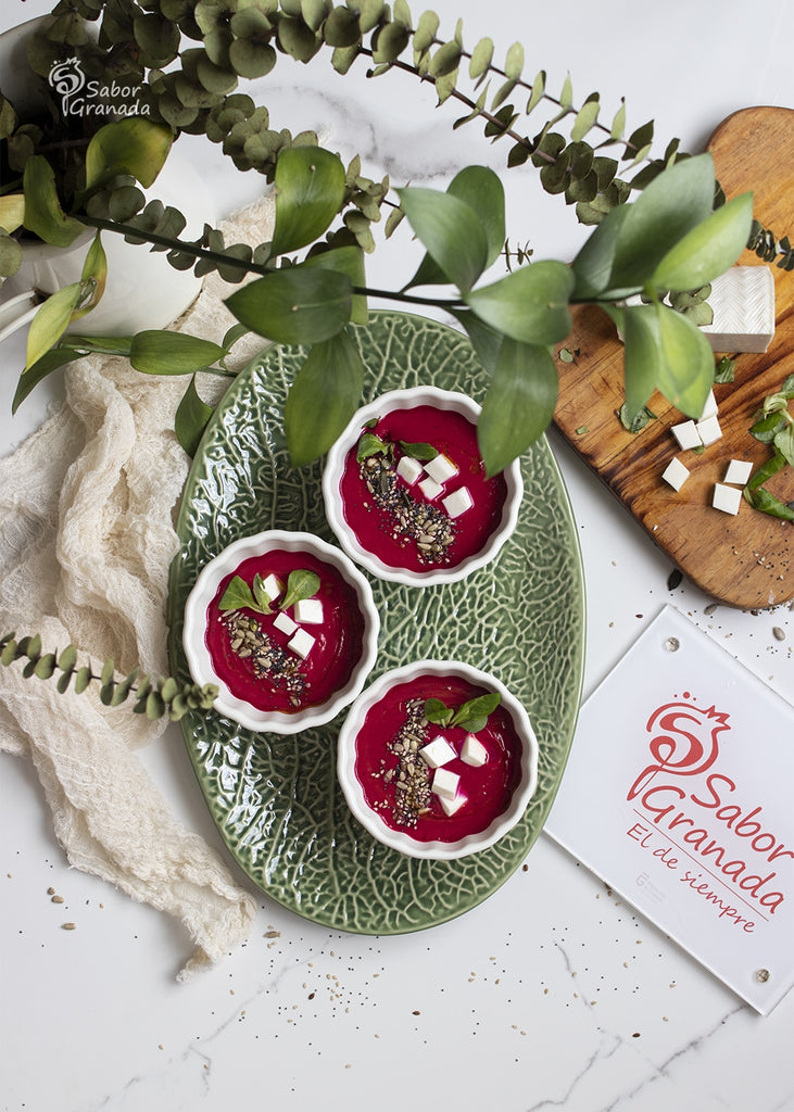 SALMOREJO DE REMOLACHA CON QUESO FRESCO POR ATRAPADA EN MI COCINA
