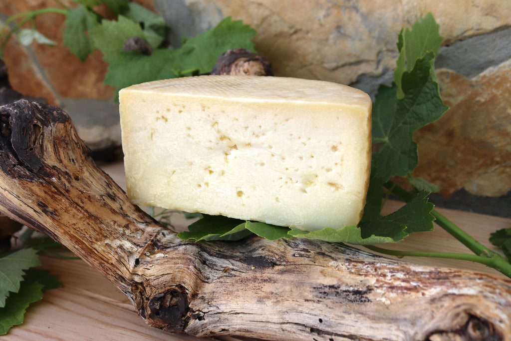 Queso de cabra curado en aceite - Medio 800g